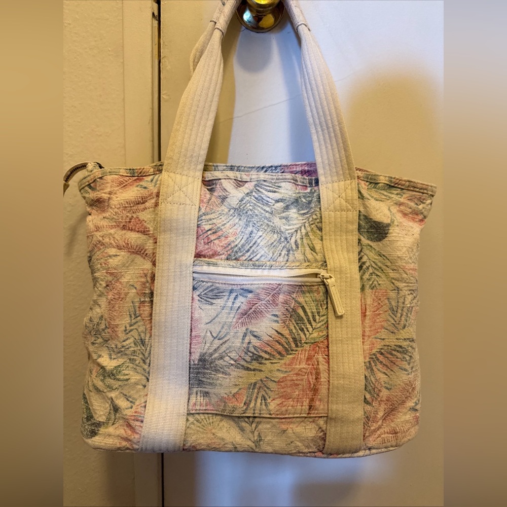 Marine layer large tote tropical daytrip tote